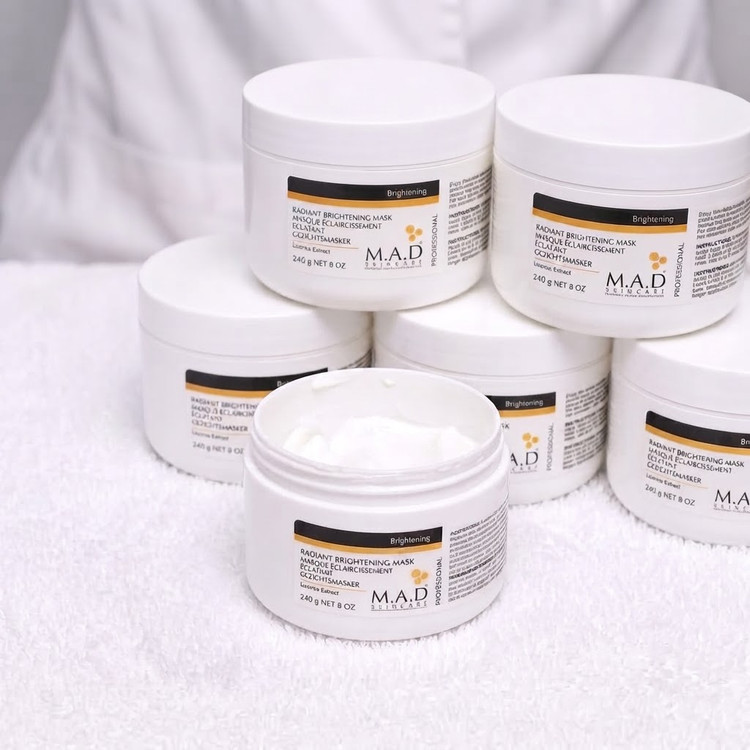 ماسک روشن کننده ضد لک ام ای دی M.A.D آمریکا 240 گرم