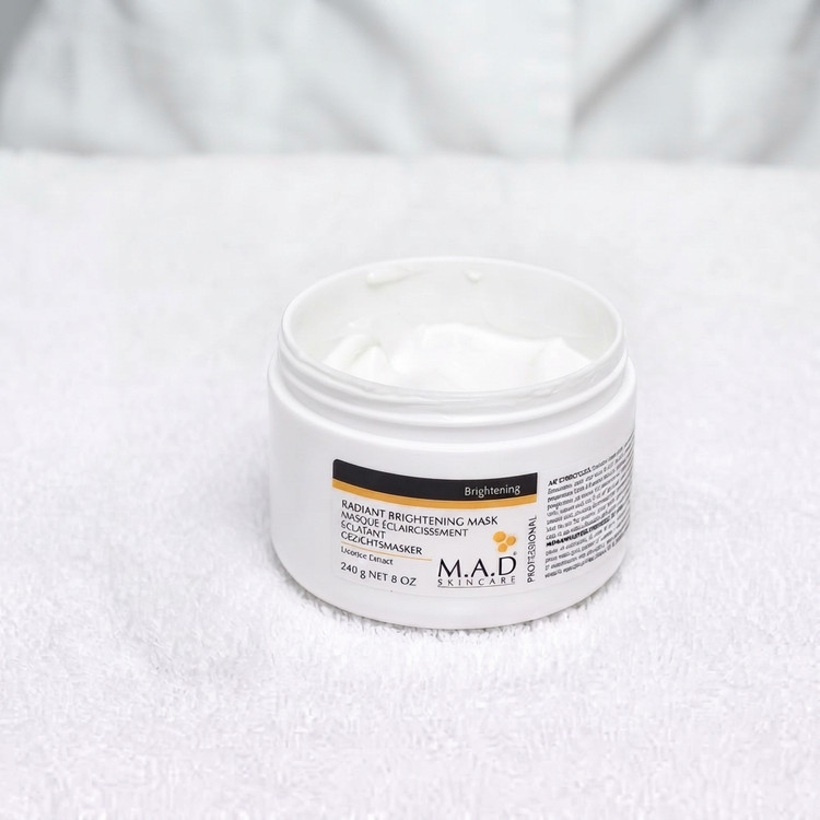 ماسک روشن کننده ضد لک ام ای دی M.A.D آمریکا 240 گرم