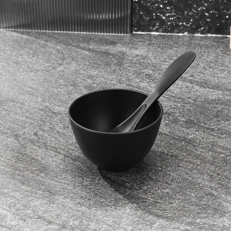 کاسه و کاردک ام ای دی (M.A.D)